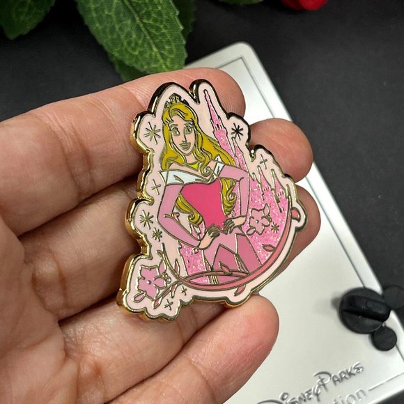 Disney Parks Collection Princess Aurora Sleeping Beauty Sparkle Pin - Picture 2 of 4